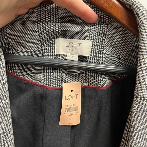 Loft Plus NWT Size 16 Black and White Plaid Blazer - Picture 4 of 5